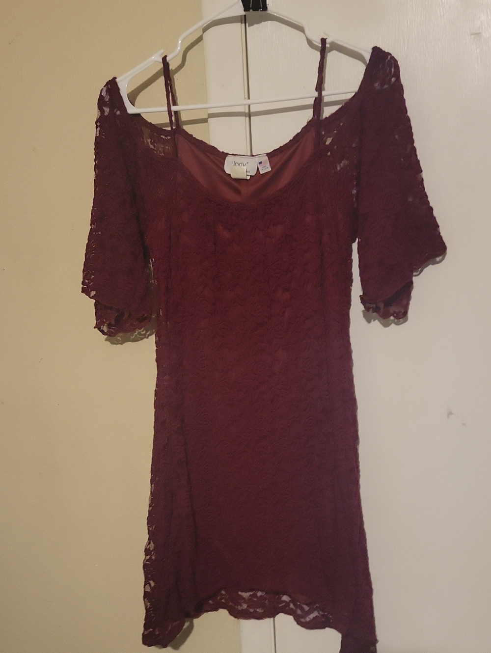 Off-Shoulder Lace Mini Dress in Burgundy